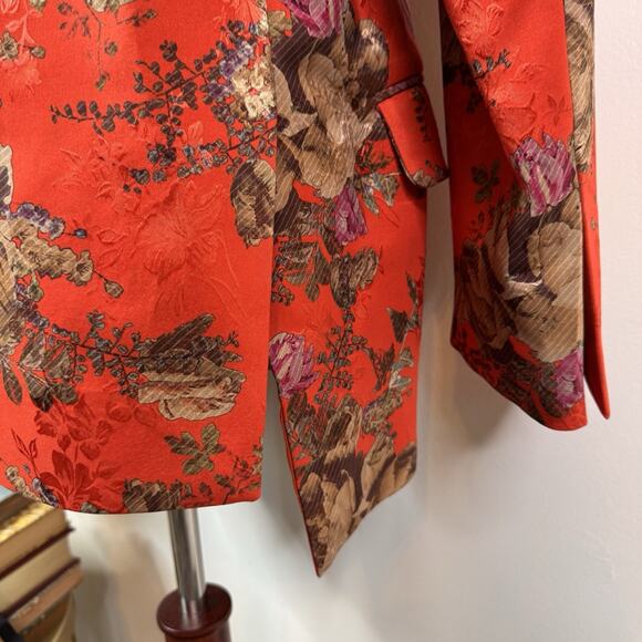 Preen by Thornton Bregazzi Floral Jacquard Blazer Red Bouquet M Avant Garde NWT - Picture 7 of 11